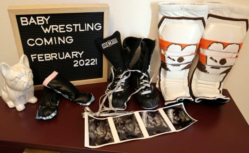 Candice LeRae and Johnny Gargano are expecting a baby in February 2022.