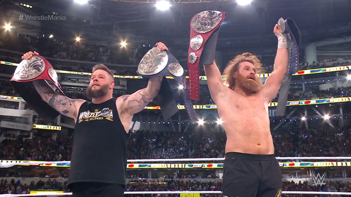 Kevin Owens & Sami Zayn are the new WWE Tag Team Champions